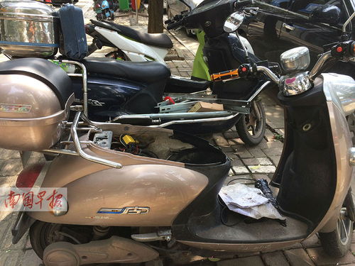 5月6日焦點(diǎn)圖 桂林查處近19噸'腳臭鹽'與電動助力車蓄電池安全問題引關(guān)注